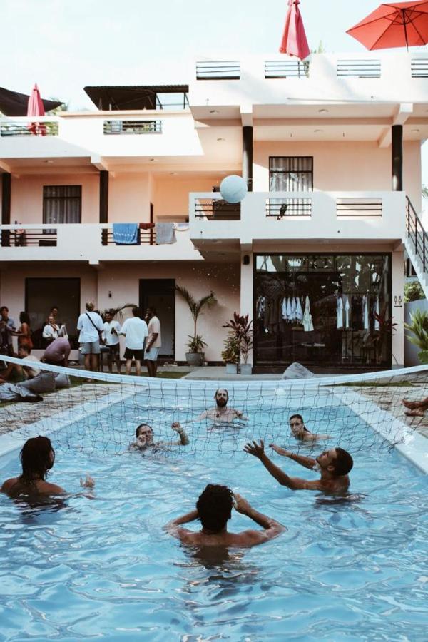 Spindrift Hostel Madiha (Adults Only) ماتارا المظهر الخارجي الصورة
